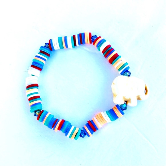 Handmade Striped Elephant Stretch Bracelet - Picture 3 of 7